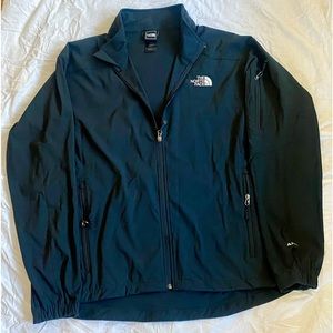 The North Face Apex Bionic black man jacket XL size. Excellent condition.